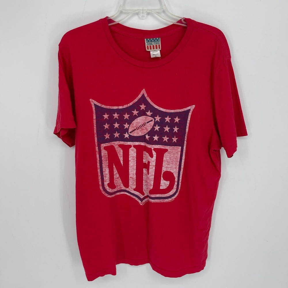 Junk Food Men's Red Distressed NFL Shield‎ Gameday Graphic Tee T-Shirt Size M